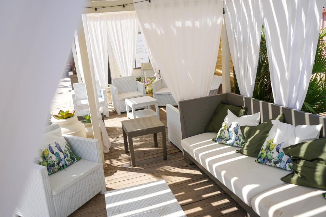 Hotel Rex Gabicce Mare Bagian luar foto